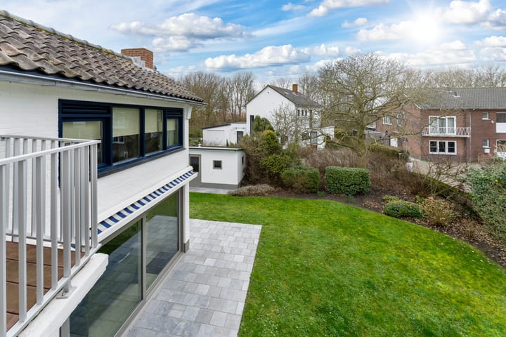 Foto 16 van Mr. P.C. Hennequinlaan 21