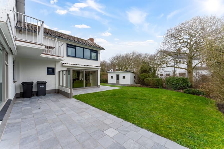 Foto 4 van Mr. P.C. Hennequinlaan 21