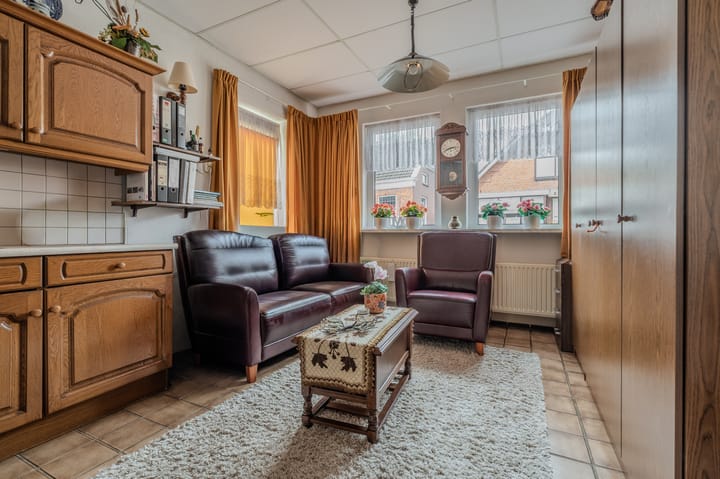 Foto 9 van Hoofdweg 152-A