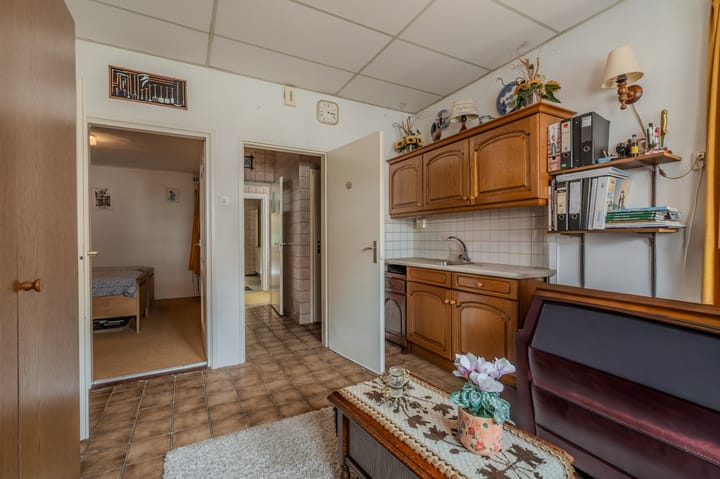 Foto 8 van Hoofdweg 152-A