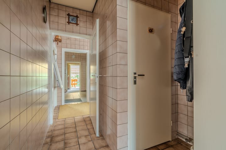 Foto 6 van Hoofdweg 152-A