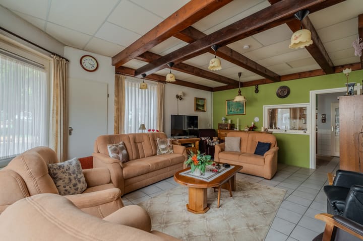 Foto 13 van Hoofdweg 152-A