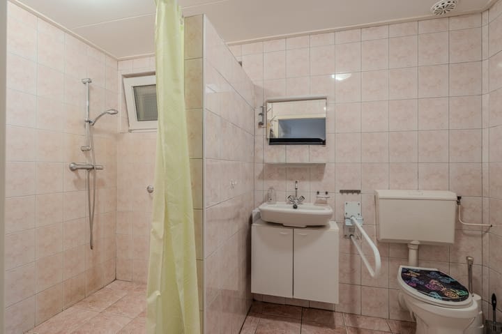 Foto 19 van Hoofdweg 152-A