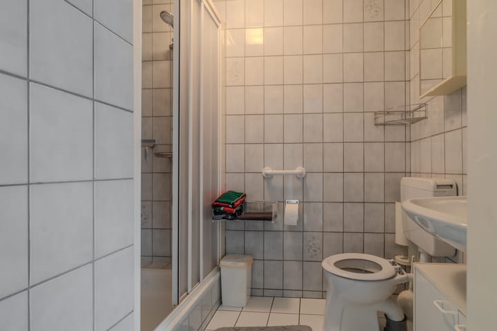 Foto 35 van Hoofdweg 152-A