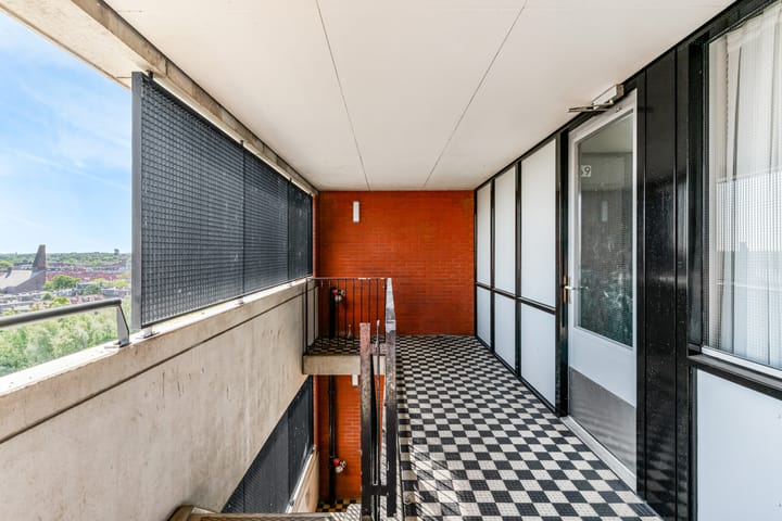 Foto 27 van Van Diesenstraat 169