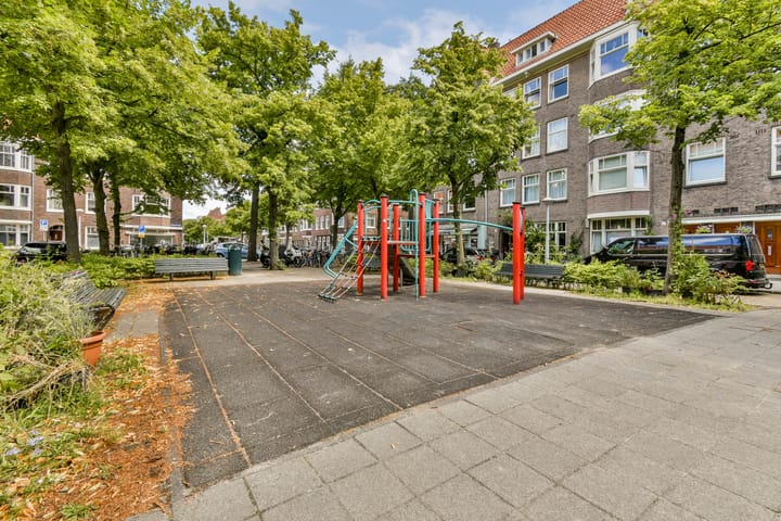 Photo 22 of Bennebroekstraat 4-H