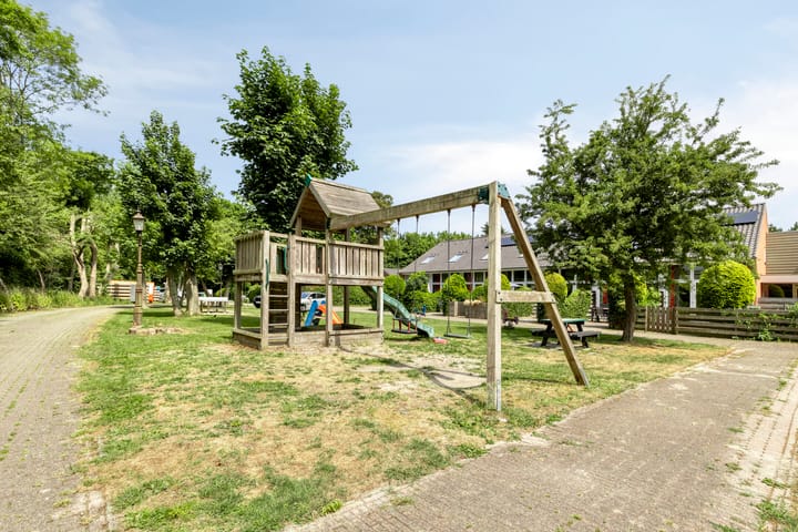 Photo 14 of Valkenisseweg 98