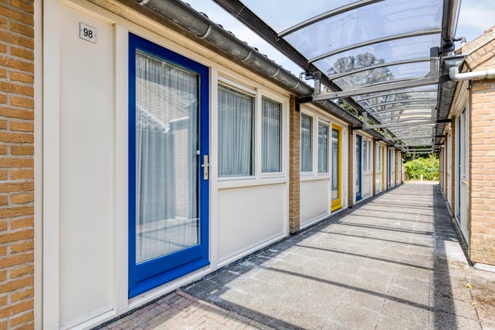 Photo 17 of Valkenisseweg 98