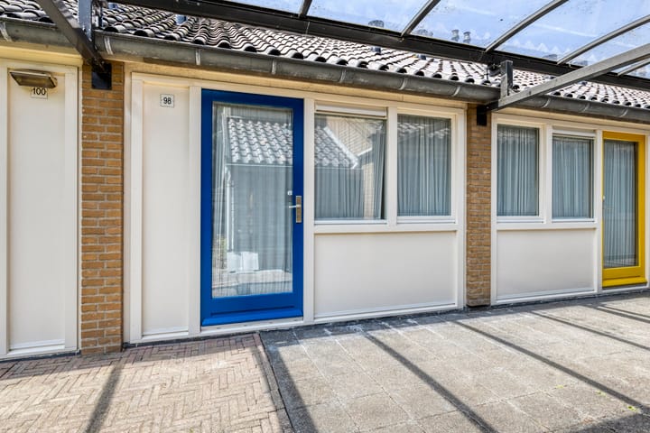 Photo 18 of Valkenisseweg 98