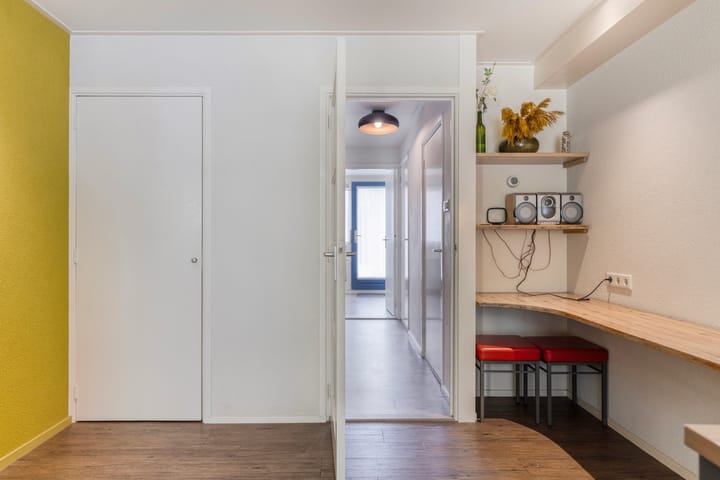 Photo 32 of Valkenisseweg 98