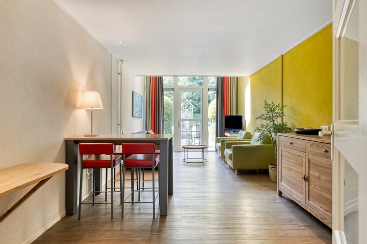 Photo 31 of Valkenisseweg 98