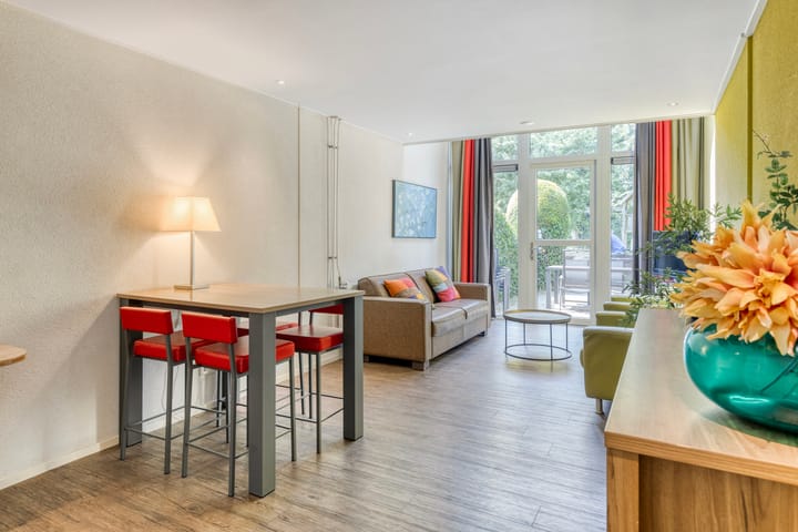 Photo 33 of Valkenisseweg 98