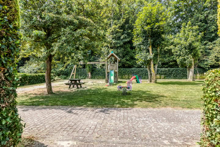 Photo 41 of Valkenisseweg 98