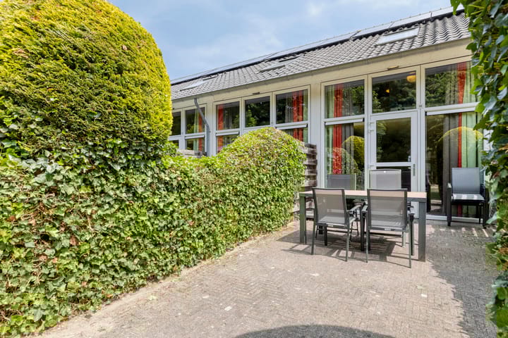 Photo 44 of Valkenisseweg 98