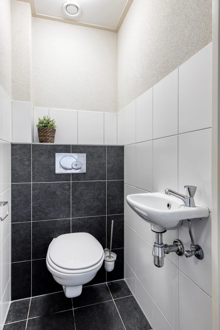 Photo 50 of Valkenisseweg 98