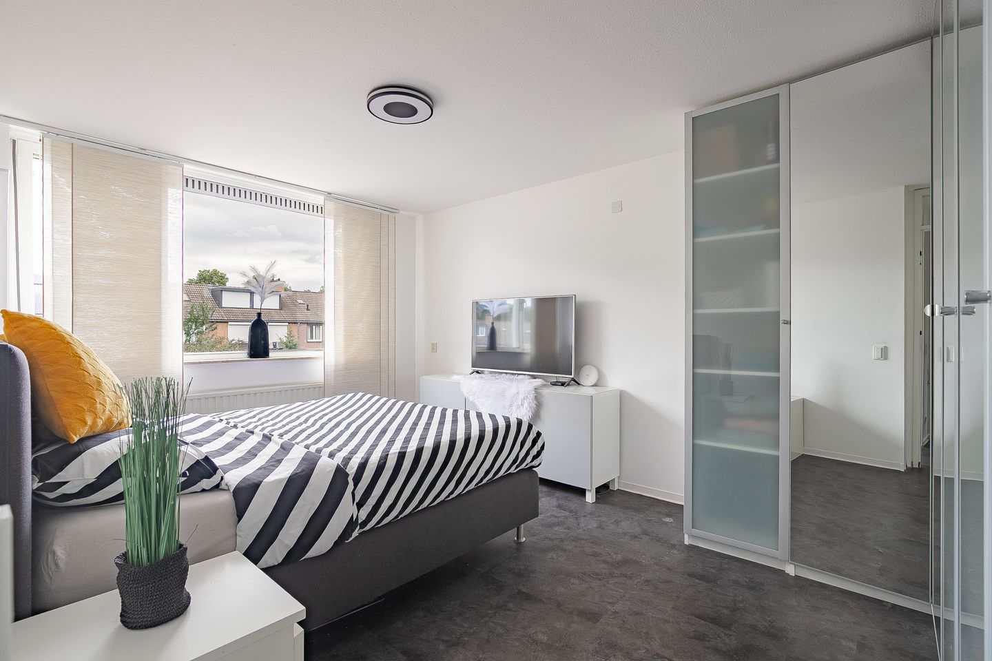 Foto 10 van Manshaag 46