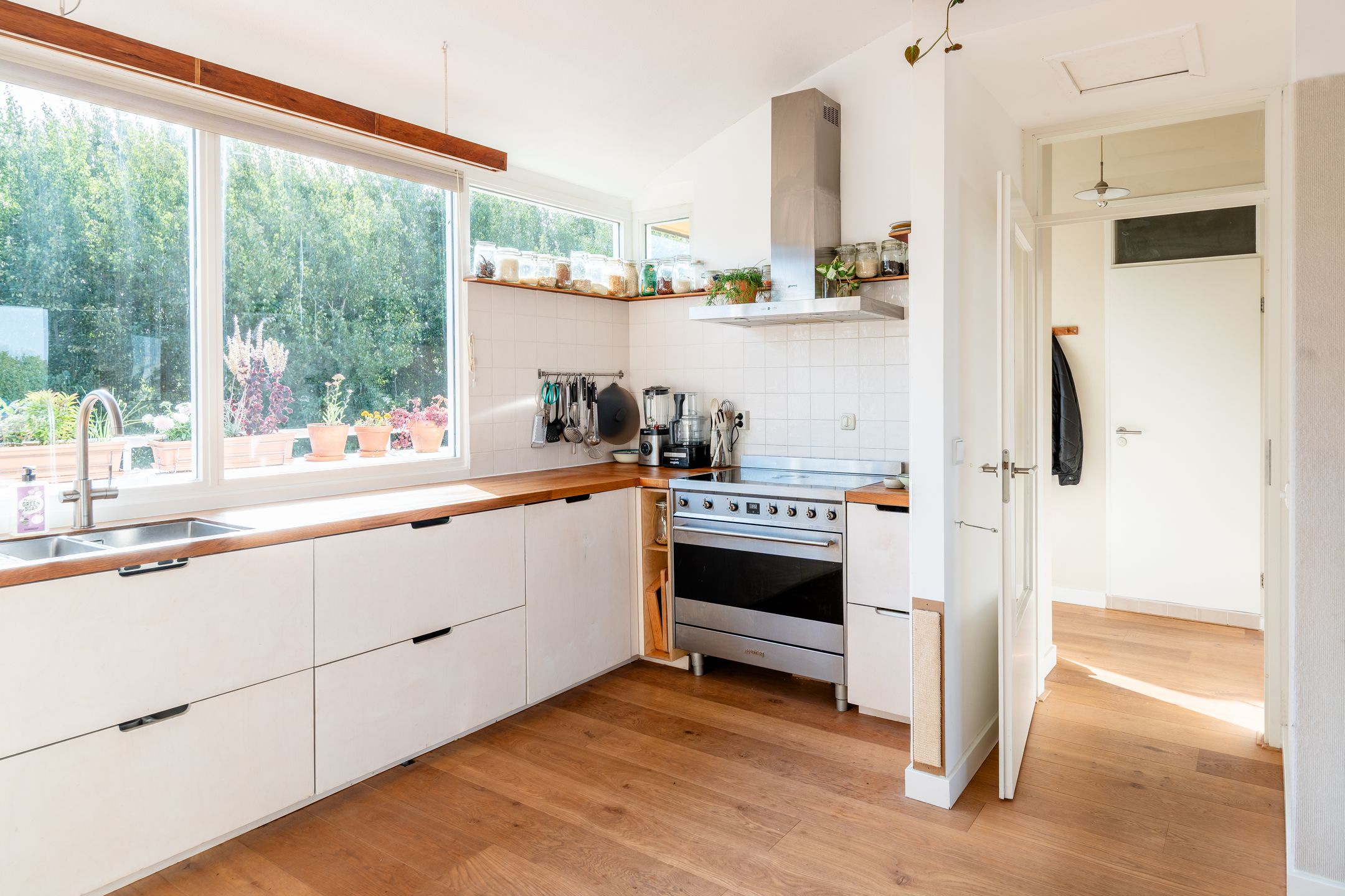 Photo 9 of J.M. van der Meylaan 60