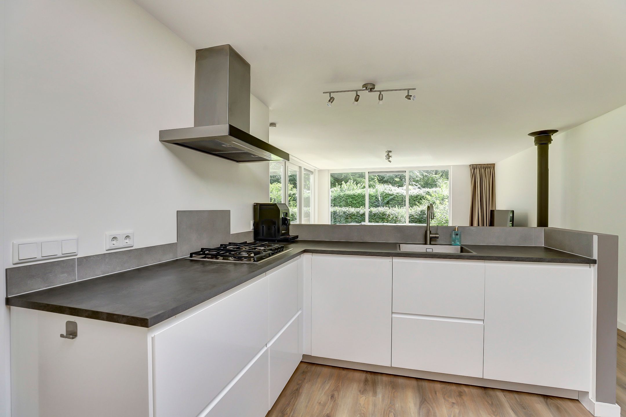 Foto 15 van Bijsselseweg 3-180