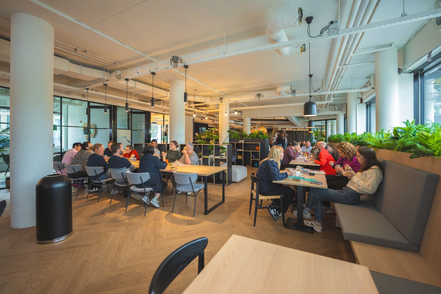 Bekijk foto 5 van Luttenbergweg 8