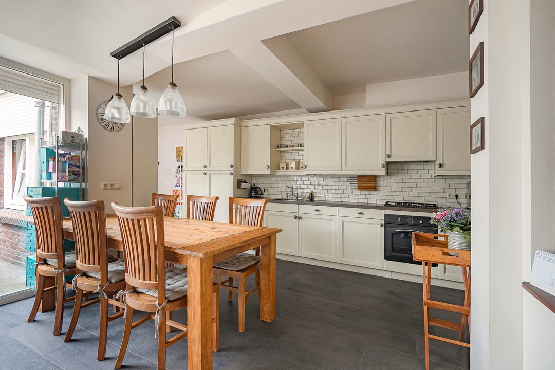 Foto 8 van Raadhuisstraat 9