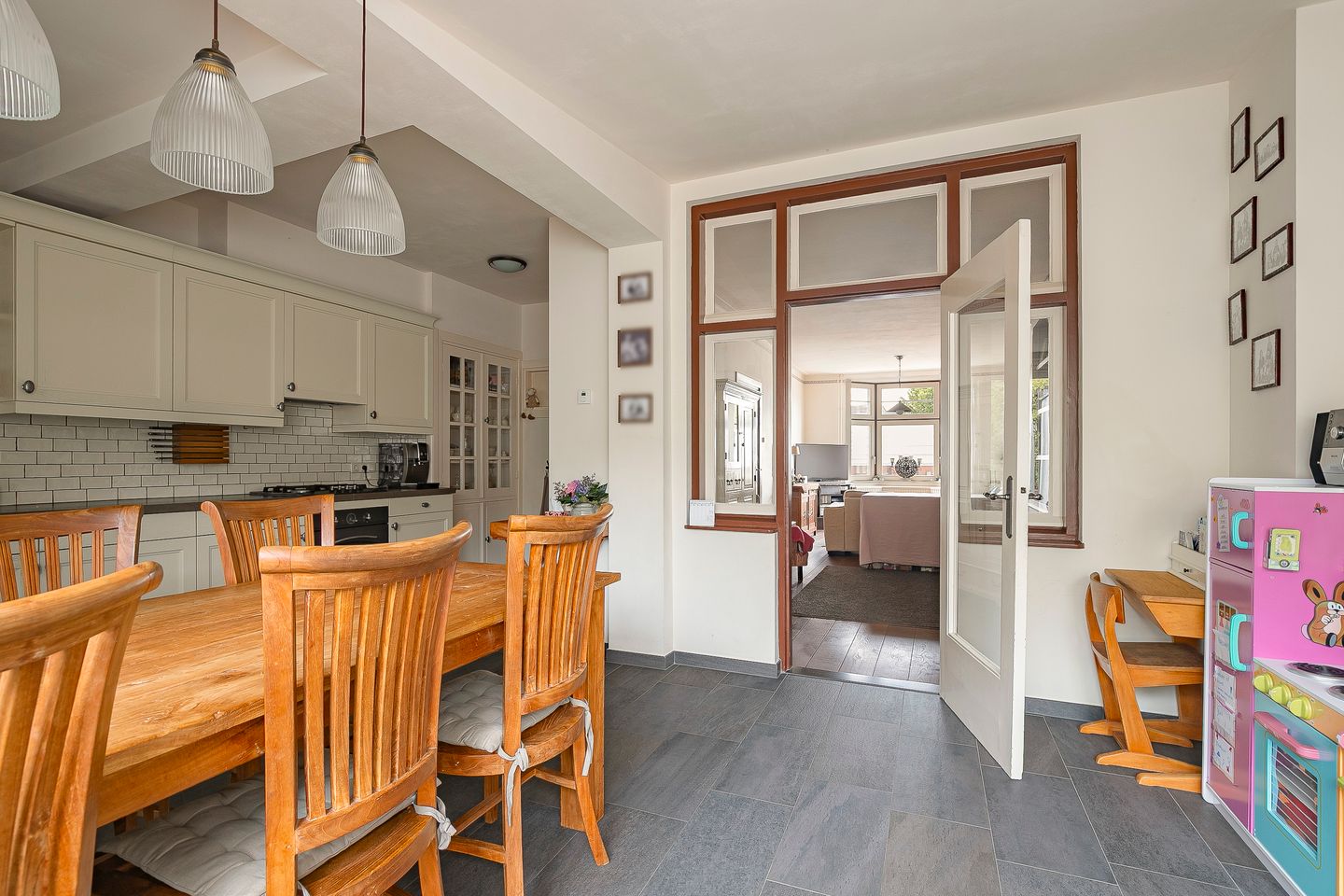 Foto 10 van Raadhuisstraat 9