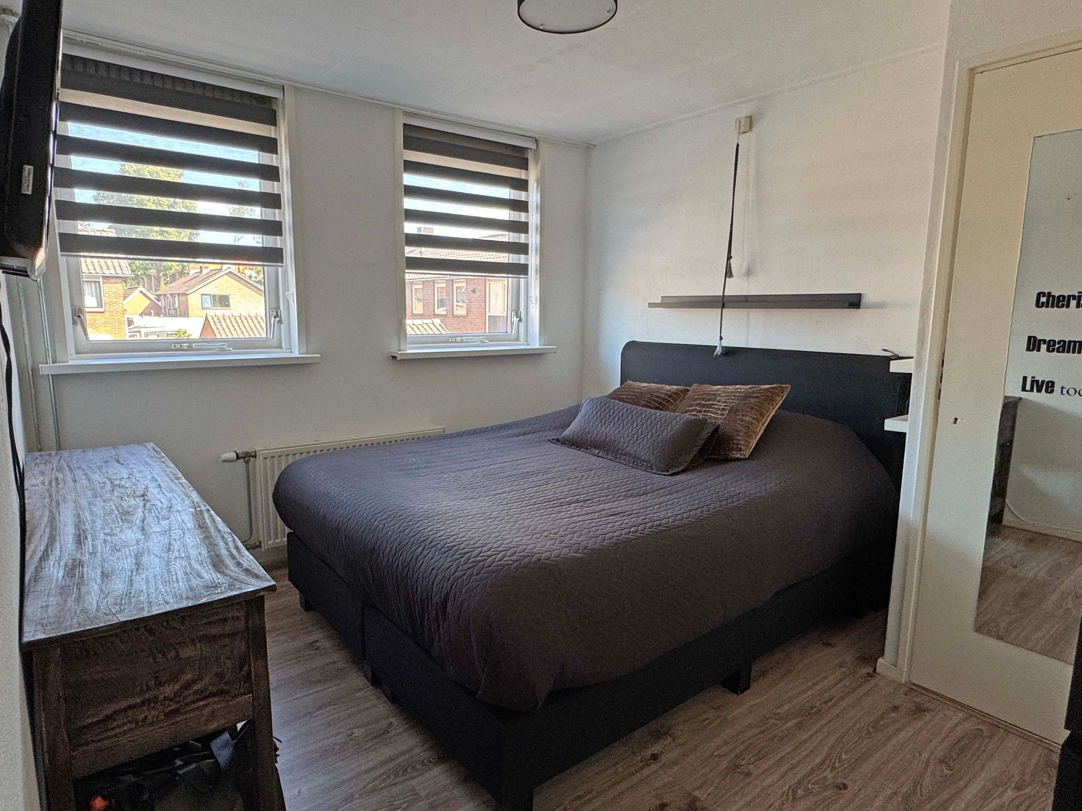 Foto 21 van van Limburg Stirumstraat 2