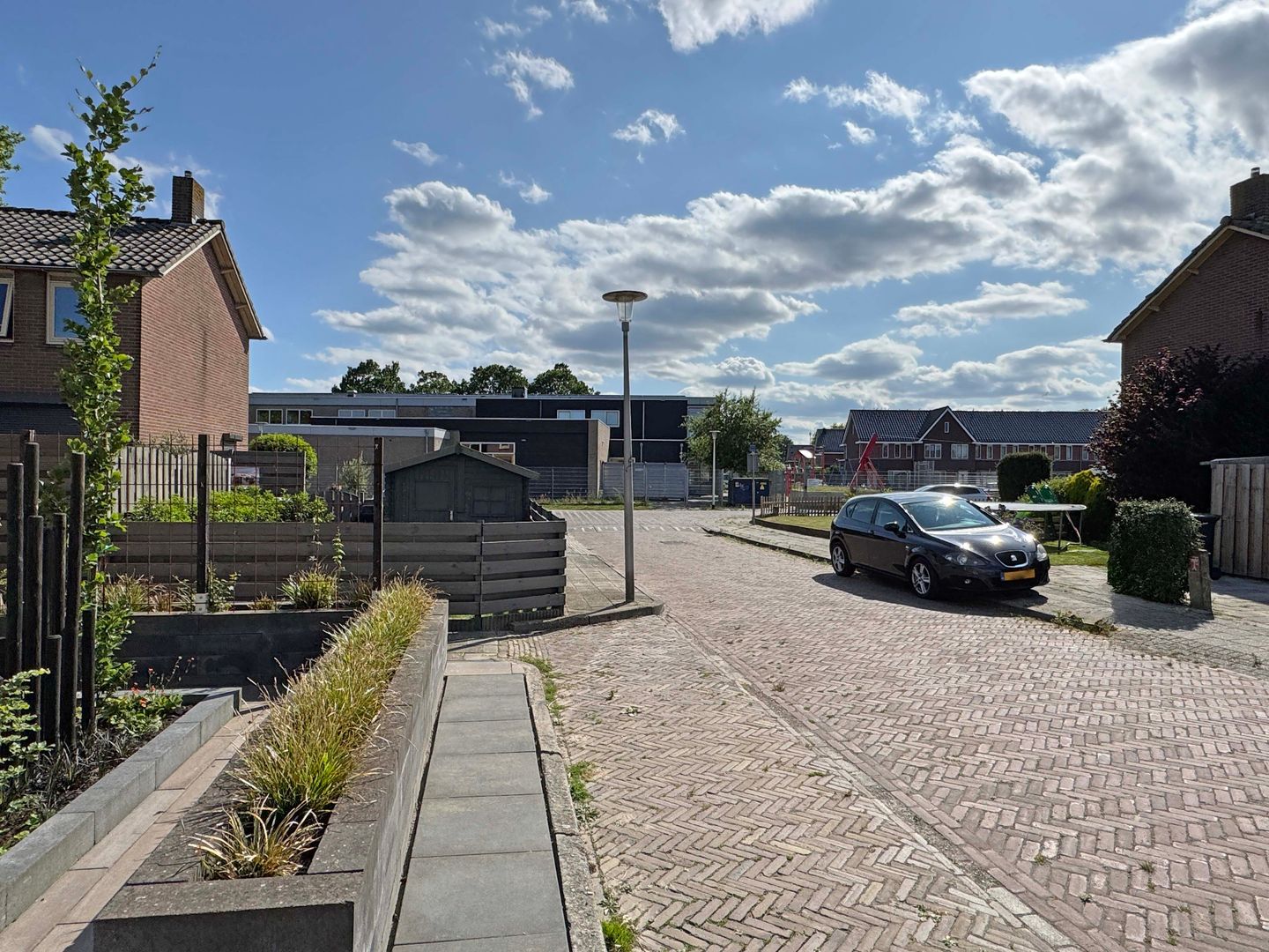 Foto 4 van van Limburg Stirumstraat 2