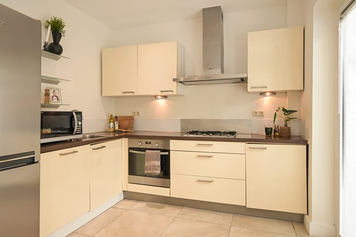 Foto 9 van Paulinastraat 27