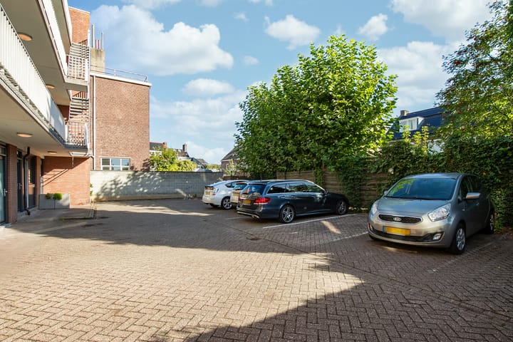 Photo 3 of Hertogsingel 73-C