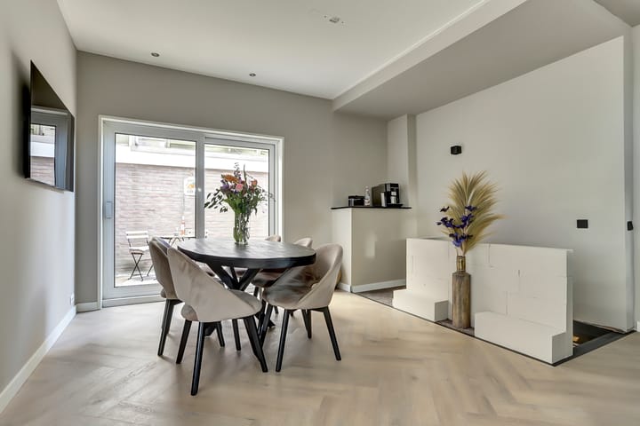 Foto 15 van Molenstraat 17