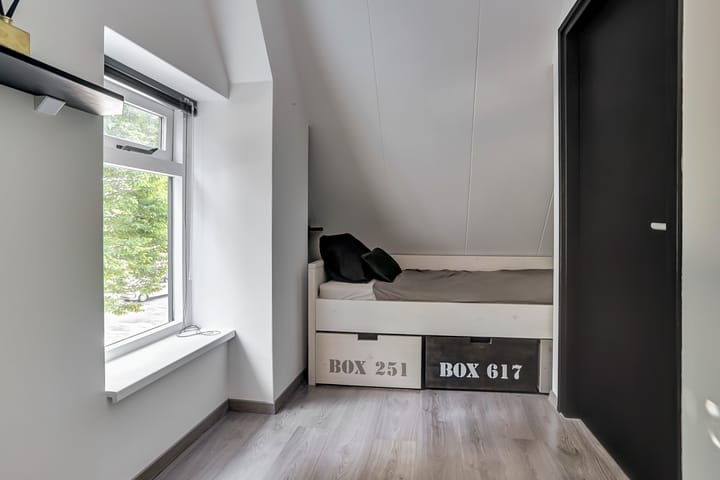 Foto 28 van Molenstraat 17