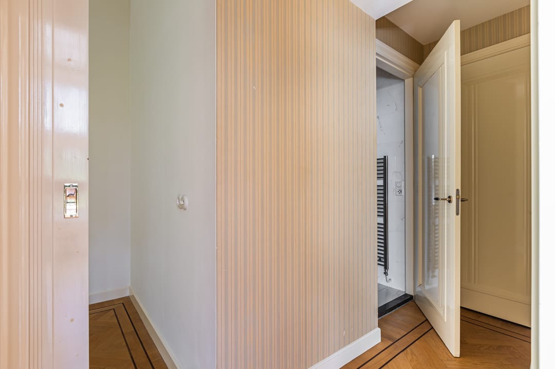 Photo 31 of Honthorststraat 40-1