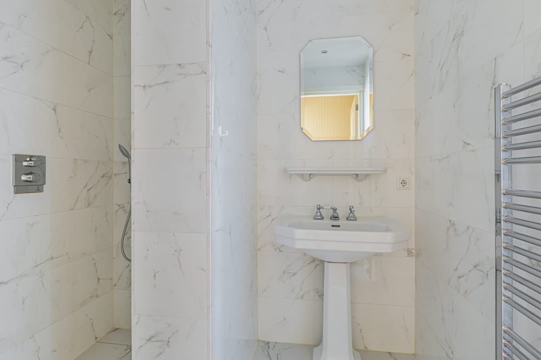 Photo 32 of Honthorststraat 40-1
