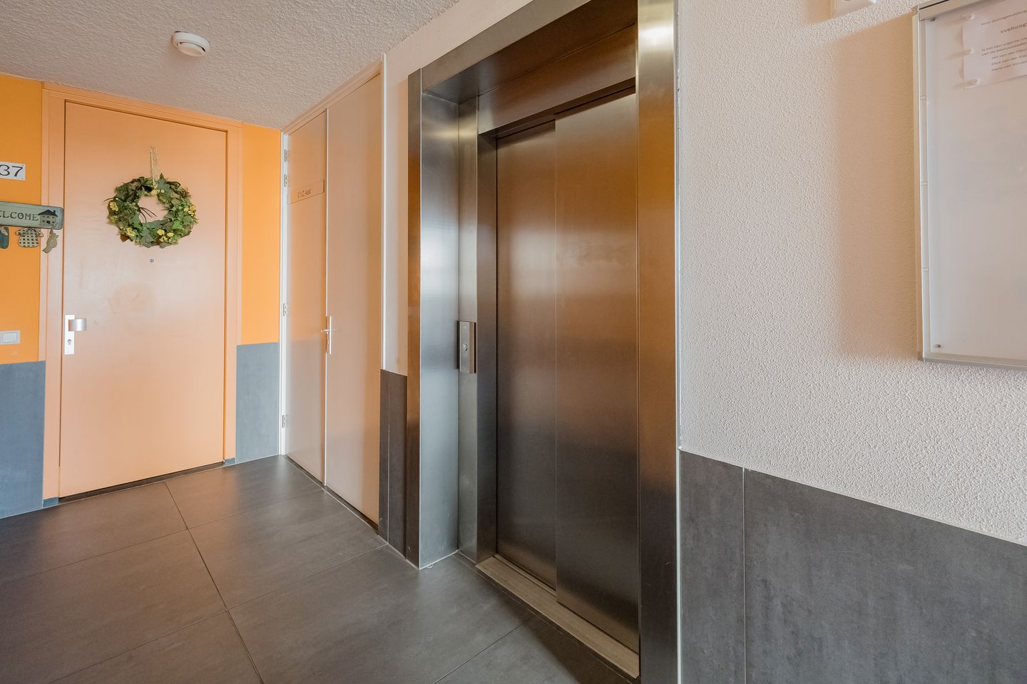 Photo 40 of Pruimenboomplein 103