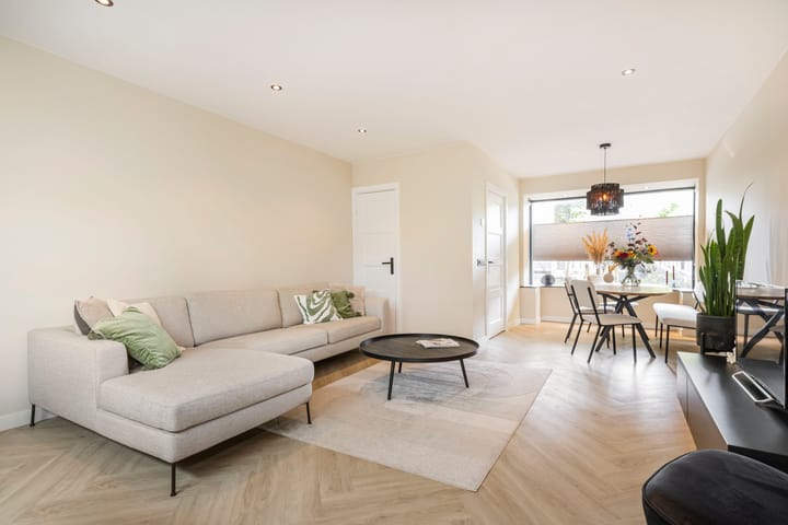 Foto 2 van Groen van Prinstererstraat 28