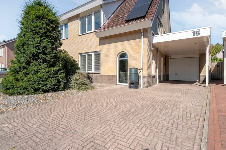 Photo 4 of Valeriaan 15