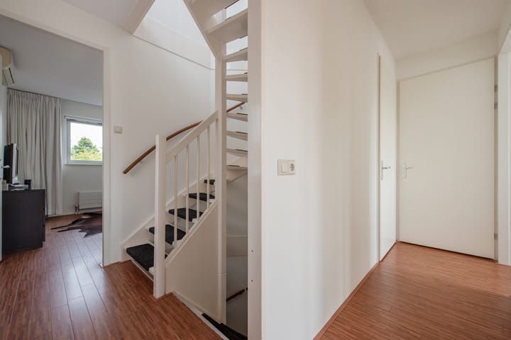 Photo 42 of Watermunt 22