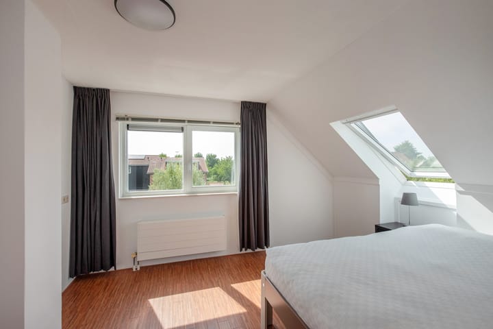 Photo 48 of Watermunt 22