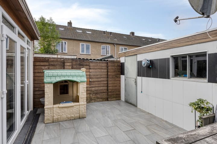 Foto 30 van Aert van Nesstraat 2