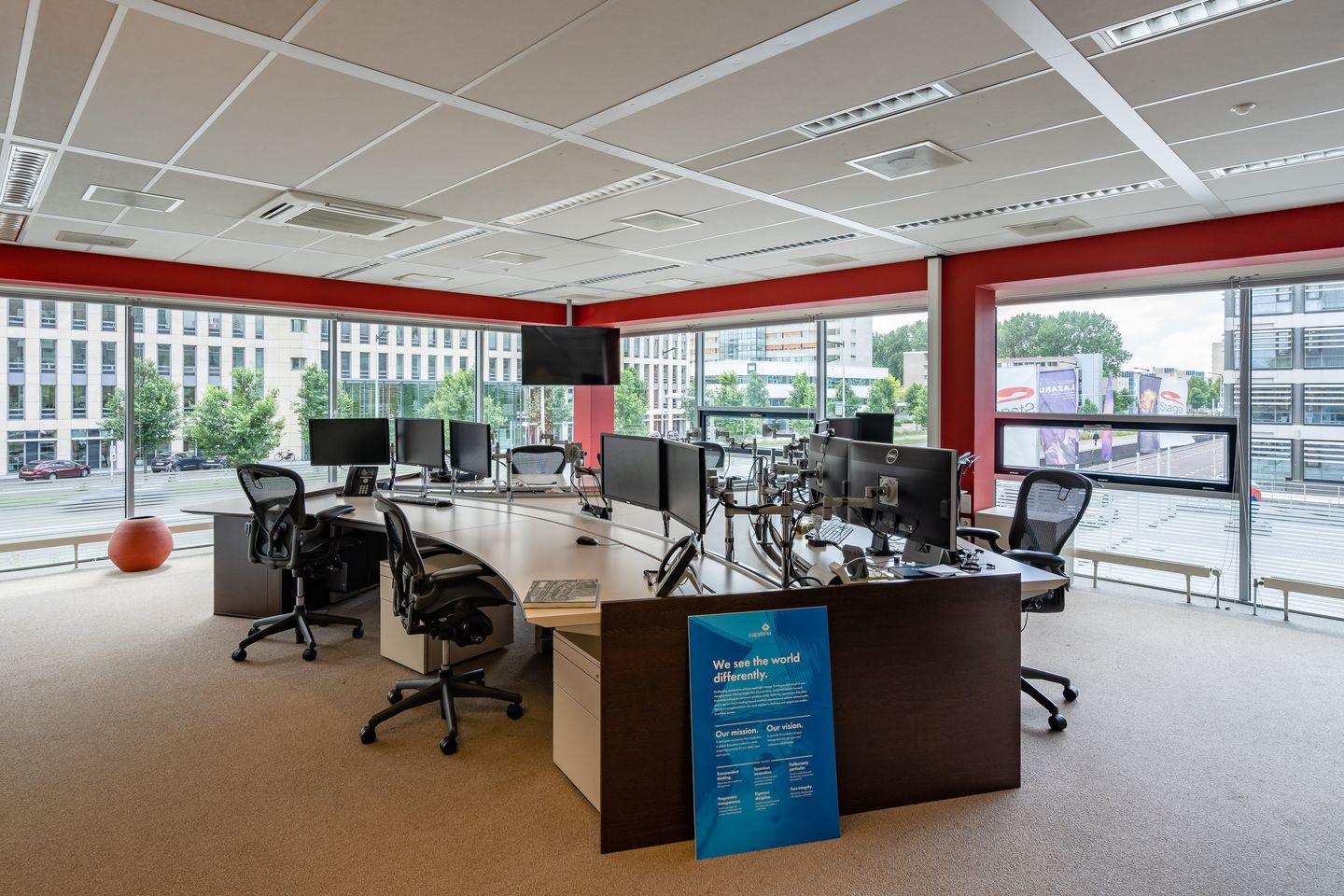 View photo 4 of De Boelelaan 28