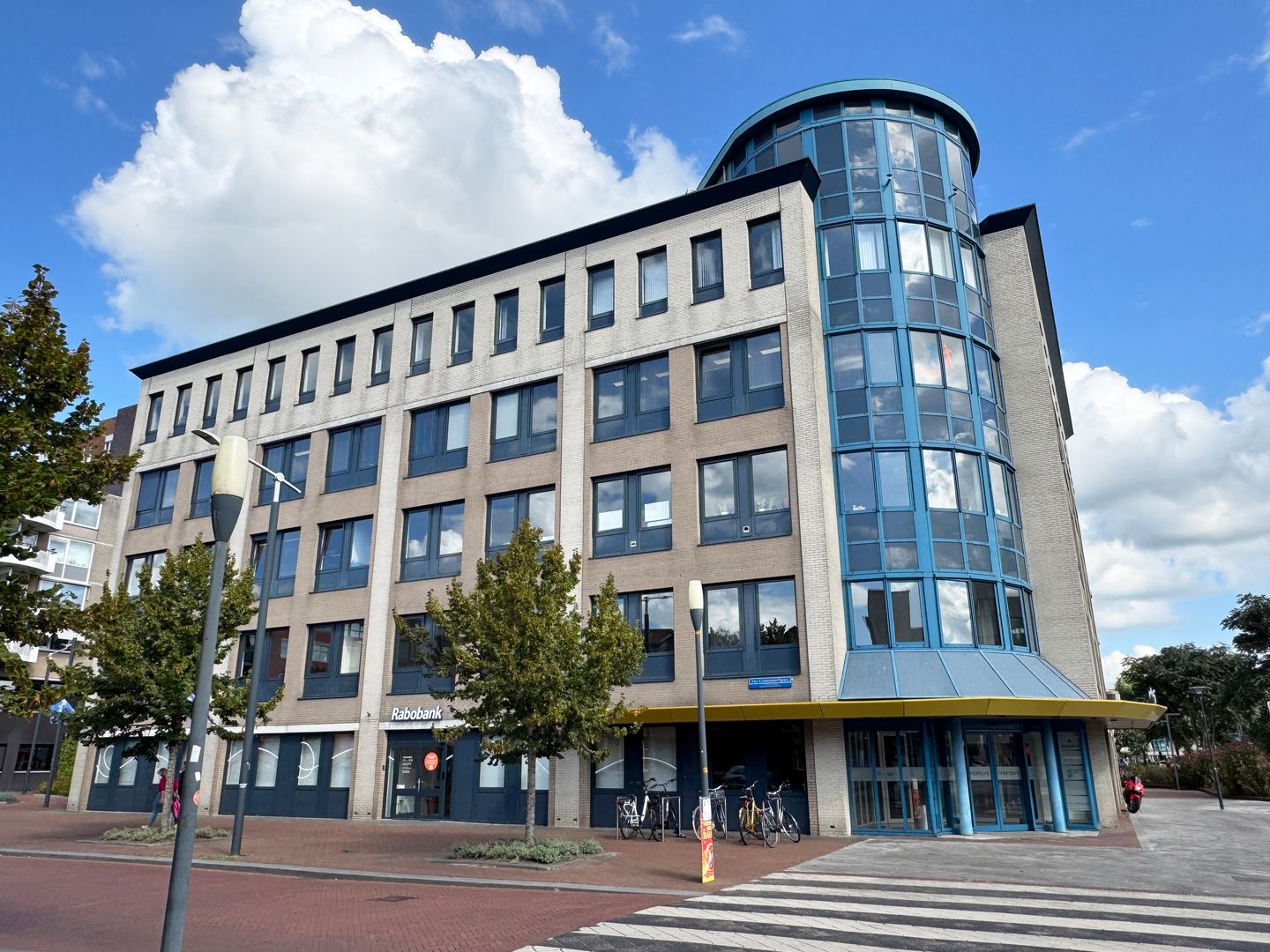 Bekijk foto 2 van Van Knobelsdorffplein 6