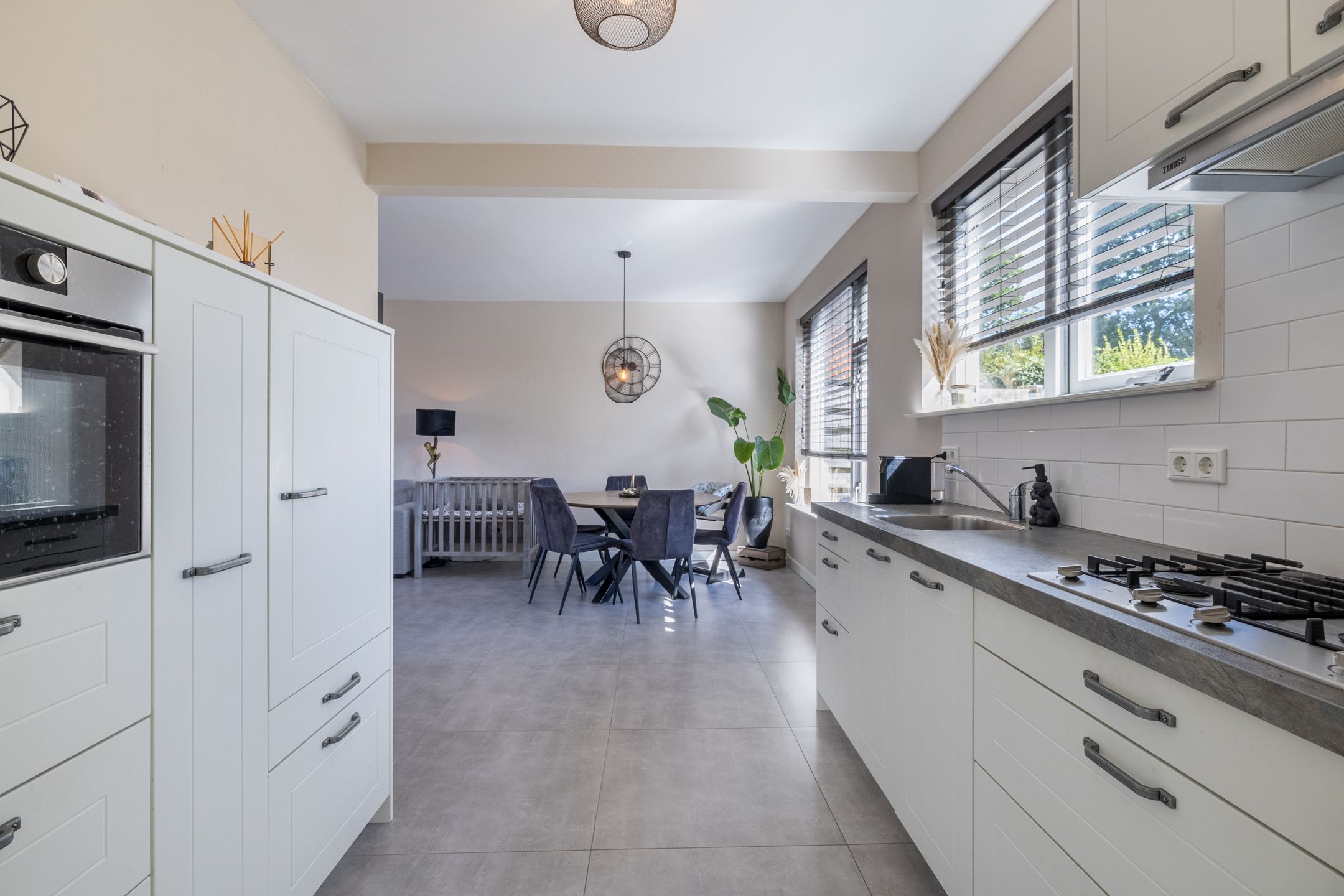 Foto 12 van Burg.Bosch Bruiststraat 22