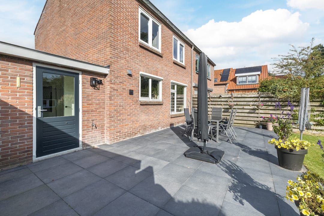 Foto 28 van Burg.Bosch Bruiststraat 22