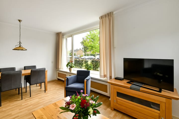 Foto 15 van Van der Duyn van Maasdamstraat 26