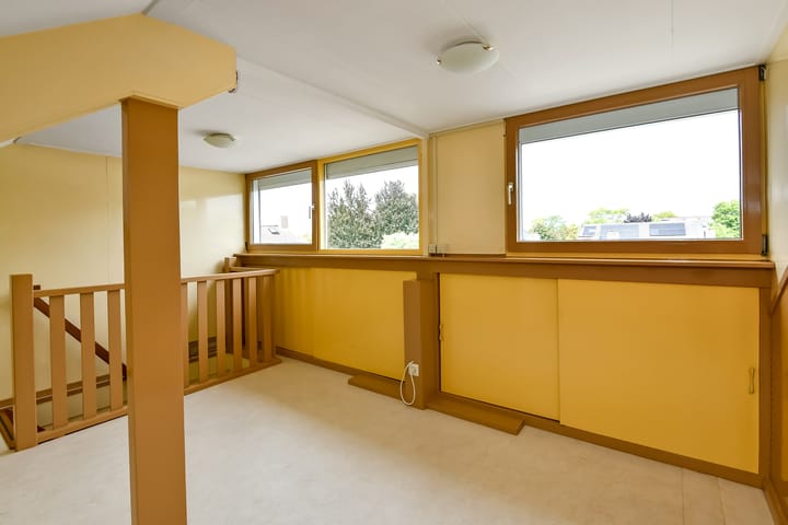 Foto 38 van Van der Duyn van Maasdamstraat 26