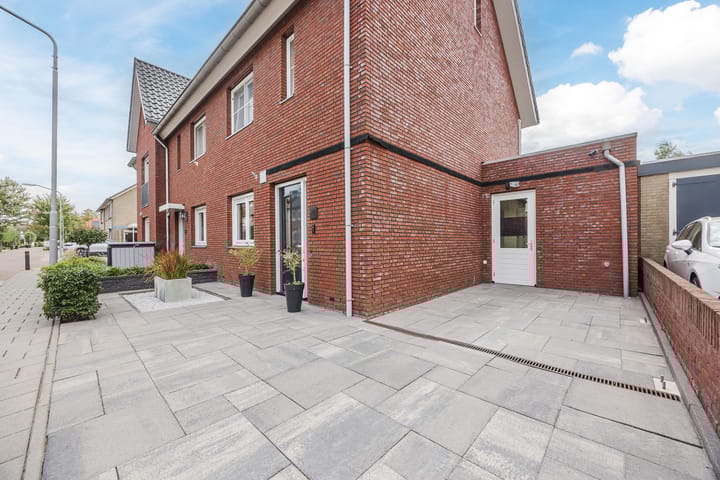 Foto 5 van Rozenbloemstraat 26