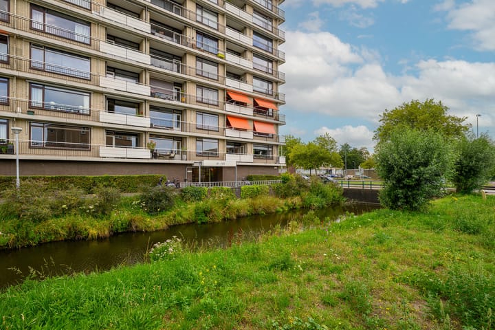 Foto 2 van Monseigneur van Steelaan 63