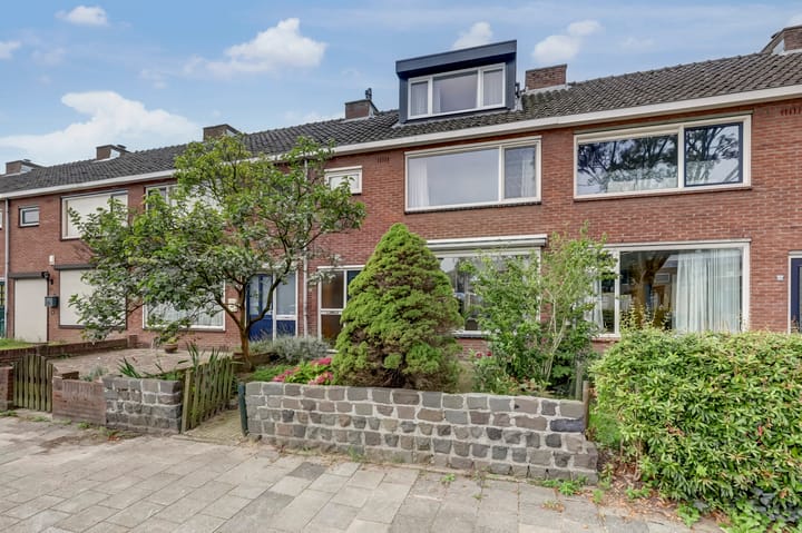 Photo 35 of Symfoniestraat 75