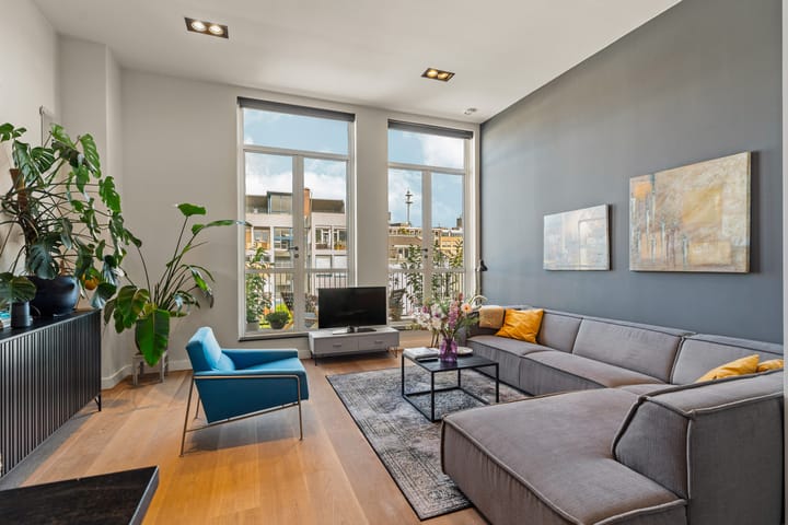 Foto 2 van Gele Rijders Plein 16-9