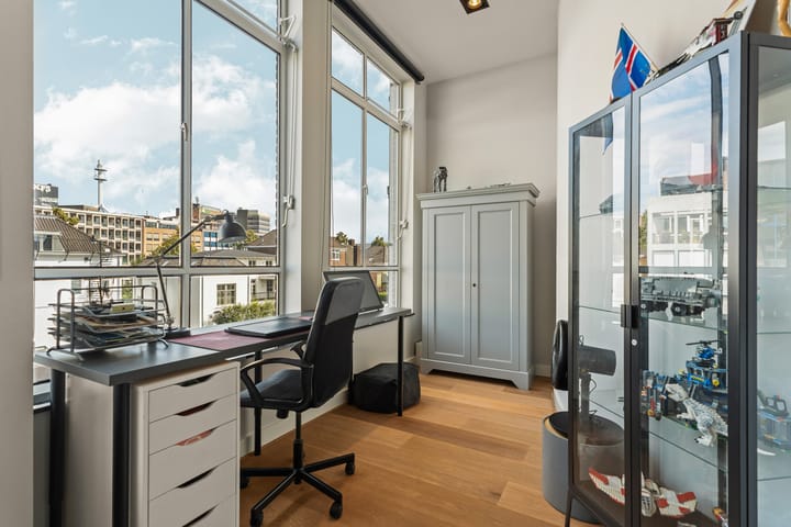 Photo 16 of Gele Rijders Plein 16-9